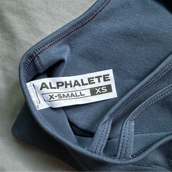 Alphalete Sports Bra - Picture 3 of 9